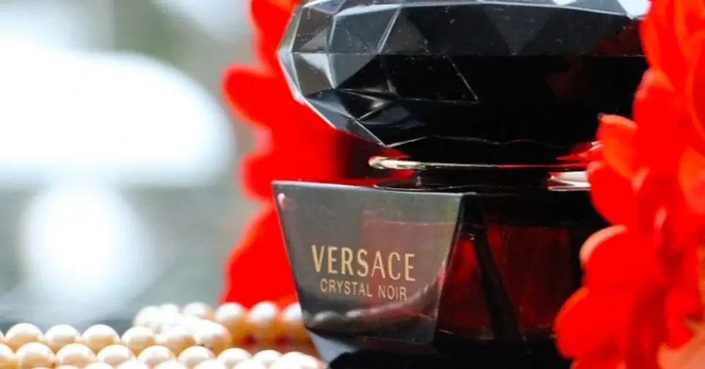 Versace Crystal Noir
