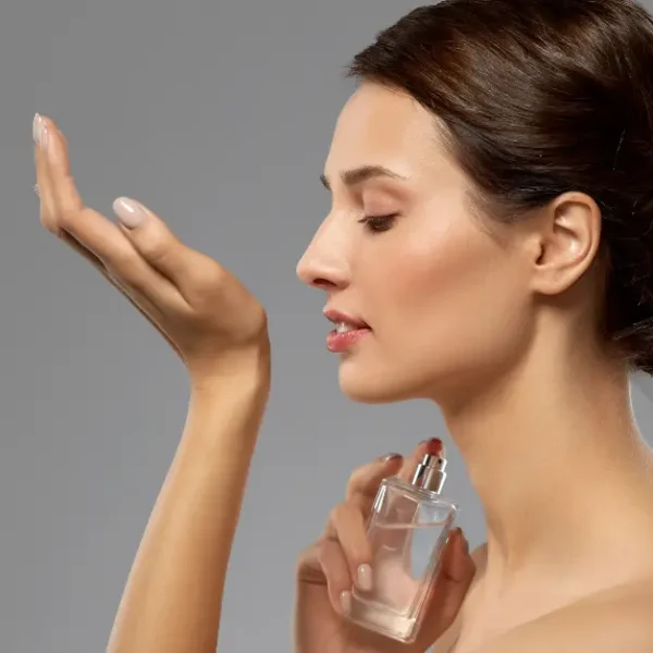 How to Get Perfume Off Skin: Effective Removal Tips
